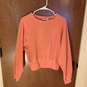 Women’s crew neck